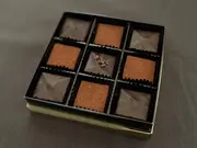 瀬戸内ポルボロン ノワール(島の四季梱包)