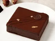 ガトーオペラ（チョコレートケーキ）(パティスリー＆カフェ デリーモ)