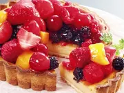 CHIZZA（フルーツたっぷりケーキ）[カリーノ](大人の週末)