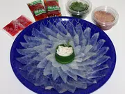 養殖カワハギ刺し 120g(とらふぐ販売ふくとく)