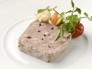 昔ながらの製法～田舎風テリーヌ (la bonne terrine（ラ ボンヌ テリーヌ）)