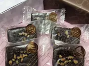 チョコレートブラウニー5個入りギフトセット(ムーンハートのロール屋さん)