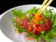 スライス赤身ユッケ（線切り）50g×10p(菅乃屋)