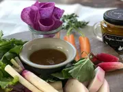 「新鮮野菜のバーニャカウダ特選野菜」＆「かにみそバーニャカウダソース」セット(朝採り！三浦野菜市場)