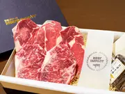 ギフトセットB【ビーフインパクトステーキ200g×3枚、北海道産黒毛和牛ステーキ150g×2枚】(炭焼ステーキBEEF IMPACT)