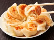 魔法の焼き餃子10ヶ(幸福飯店)