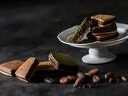 【12個入】チョコレートサンド（バニラ・四日市抹茶・ビター・真珠の塩キャラメル各3個入）(Chocolaterie4（ショコラトリーフォー）)