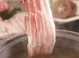 霧島高原のSPF味彩豚。脂が甘くてとろける！