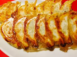 ニンニクは苦手…大丈夫です『京はんなり餃子』がございます！