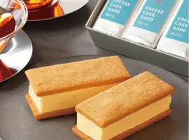 人気no.1特製焼チーズケーキをクッキー生地でサンド！