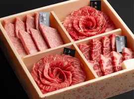 和牛の花咲く“肉箱.一段重”