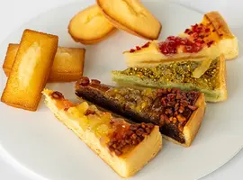 秋冬フレーバー登場！大人気の季節のタルトと焼き菓子セット(アンリ・シャルパンティエ)