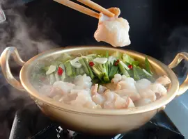 牛骨ダシが自慢！新鮮、プリプリ食感のあったかもつ鍋をご家庭で(伊萬里牛 松尾勝馬牧場)