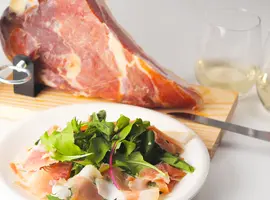 【数量限定】熟成期間12ヶ月以上！お家で切りたての美味しさ