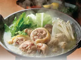 博多華味鳥　水炊きセット（3～4人前）(水たき料亭博多華味鳥)