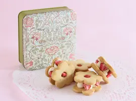 花咲くフルリール　ウィリアム・モリス缶（ローズ柄）(ラ・クロシェット ヒラノ)