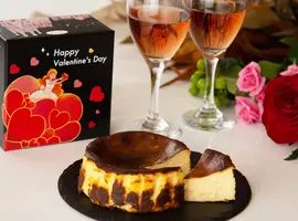 濃厚バスクチーズケーキ(バル＆キッチンSoL)