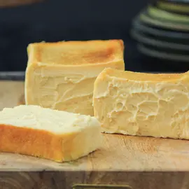 チーズケーキ好きのための極上チーズケーキ とろ生チーズケーキ(toroa（トロア）)