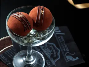 生チョコ大福10個入りギフトボックスタイプ