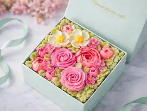 食べられるお花のボックスフラワーケーキ【Peach Pink】