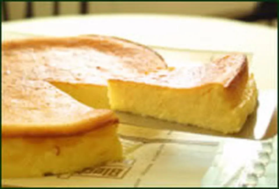 ケーゼクーヒェン（チーズケーキ） 直径12㎝円型_0