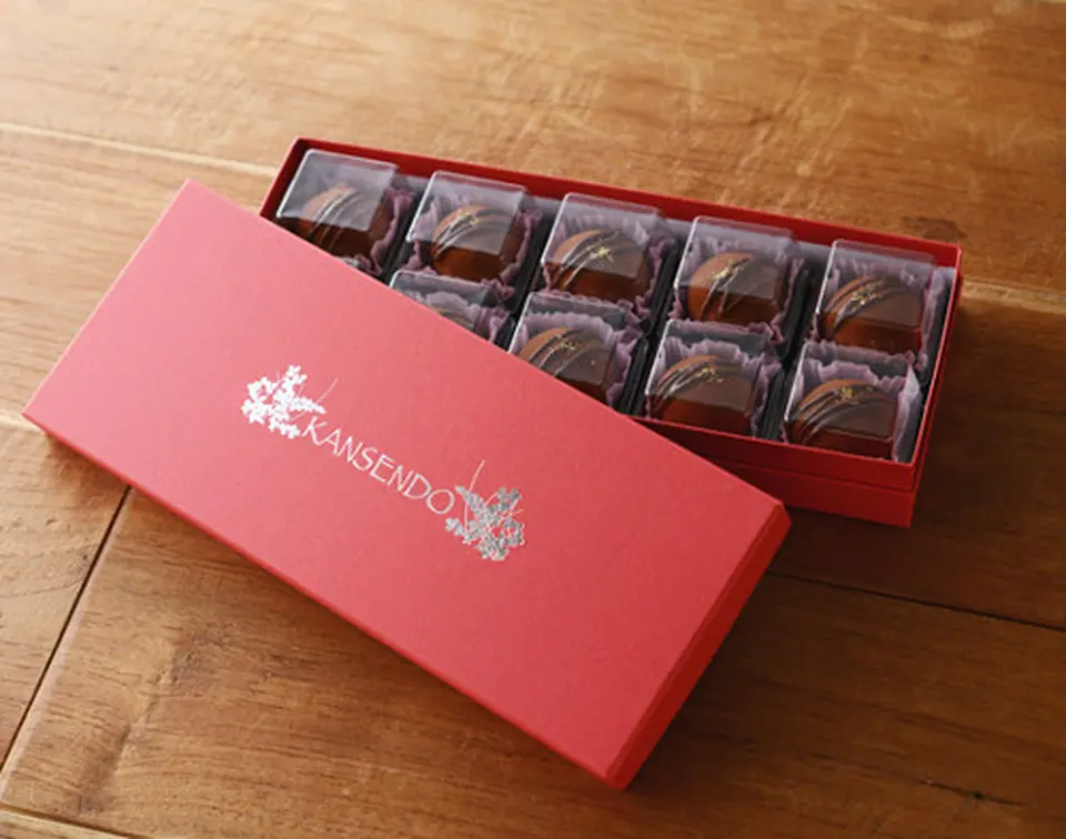 生チョコ大福10個入りギフトボックスタイプ_1