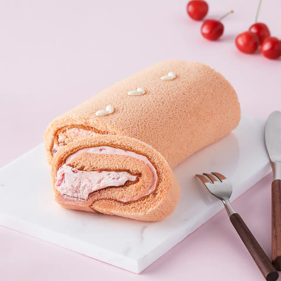 お米のロールケーキ（佐藤錦）_1