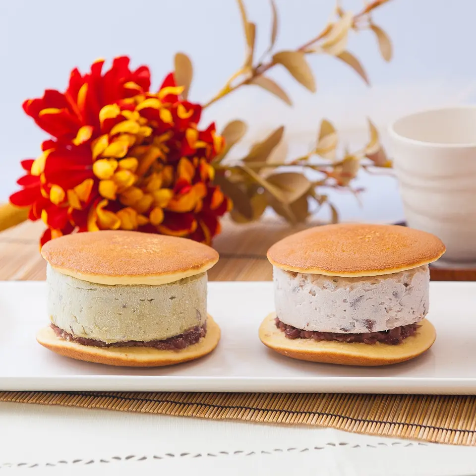 極生どら焼き 小豆・抹茶（4個入）_0