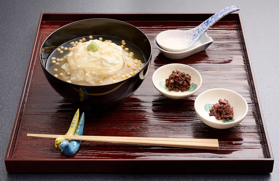 料亭のとろゆば御飯_2
