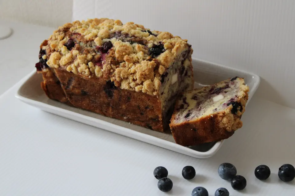 ブルーベリーとクリームチーズのクランブルパウンドケーキ_0