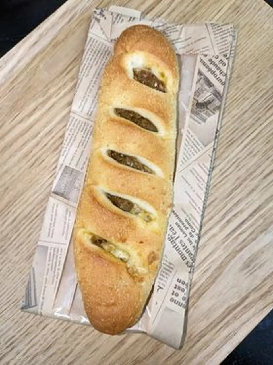 妻に教えたくなる カレーうどん（パン）8個セット_0