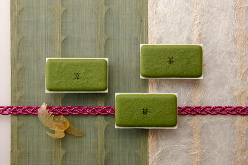 お濃茶ラングドシャ　茶の菓 14枚入_0