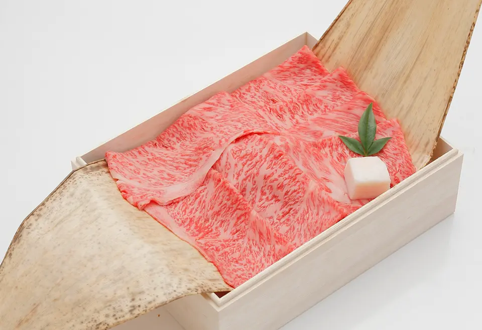 近江牛ギフト吟撰ロースすきやき用 300g【冷蔵】_0