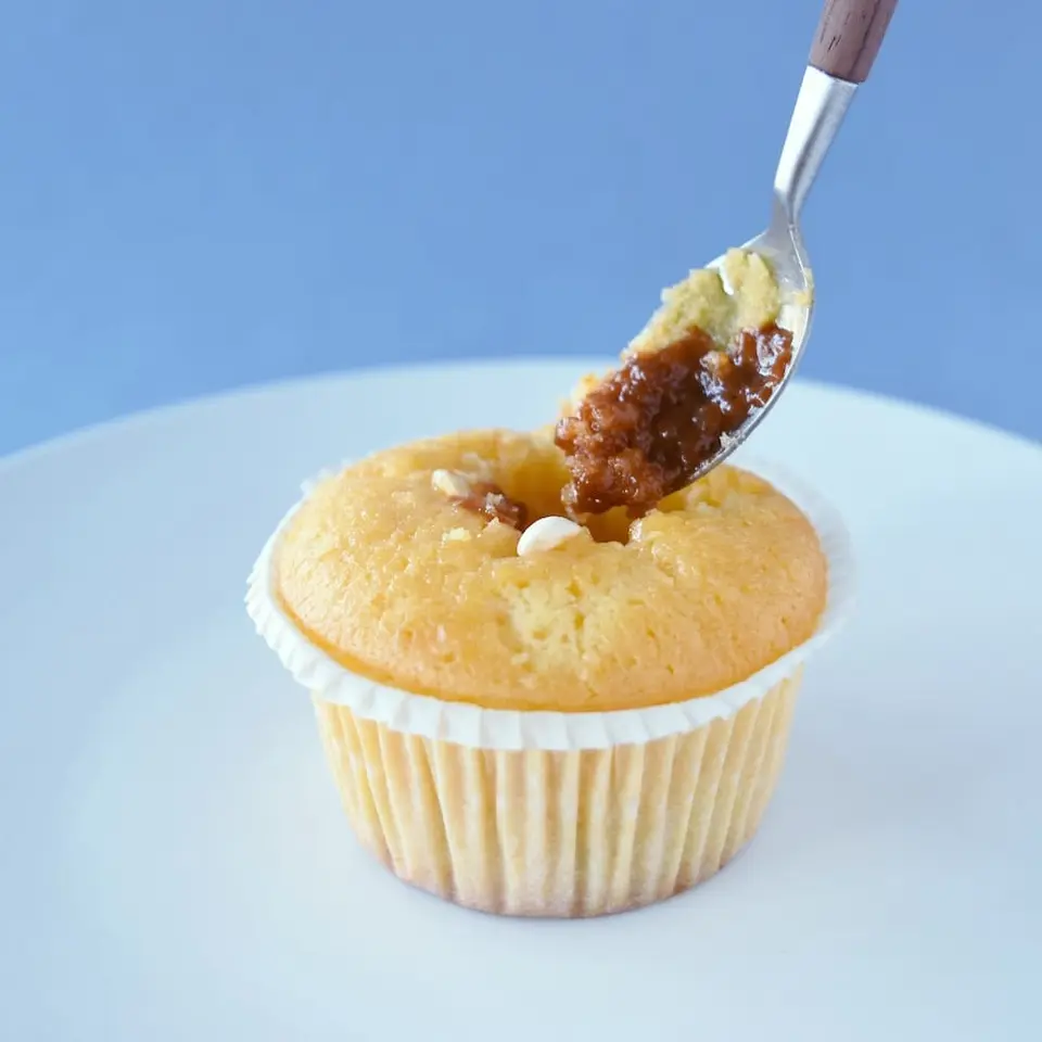 お米の塩バターキャラメルケーキ 6個入_1