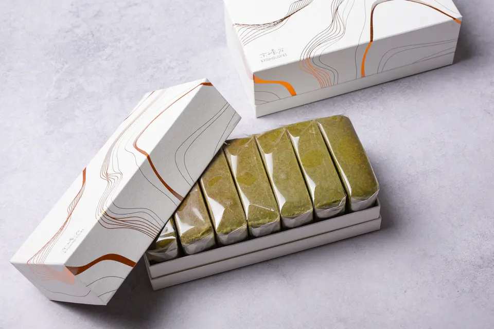 宇治 （宇治抹茶チーズテリーヌ）_0