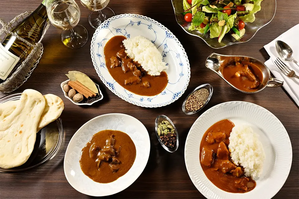 うかい亭 牛スジカレー_2