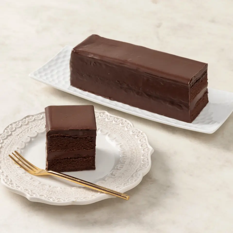 ノワール（チョコレートケーキ）_0