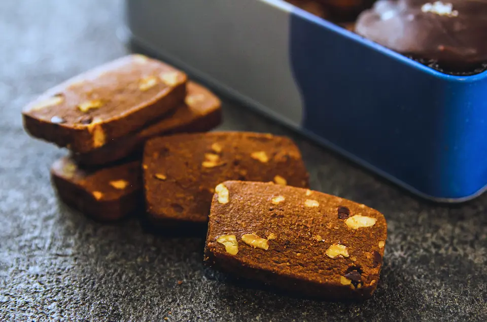 チョコだらけクッキー缶_5