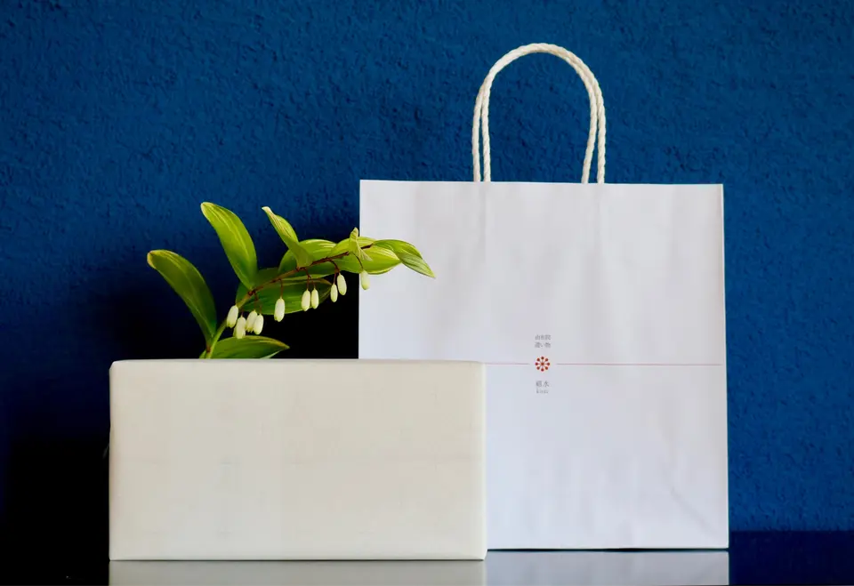 桐箱入り　由布院わらび餅 真空パック 200g×2個詰合せ(抹茶きな粉・チョコ）_3