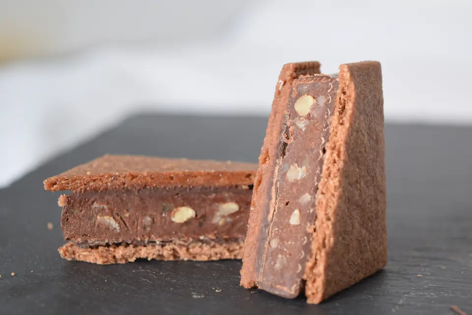 チョコレートサンド6個セット（リッチカカオ2個・ミルク・信州くるみ・信州りんご・ラムレーズン各1個入）_2