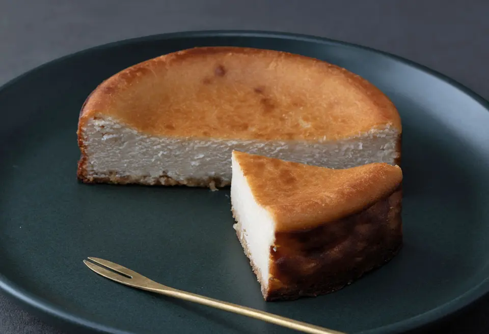 コンテを味わうチーズケーキ「BELL（ベル）」_0