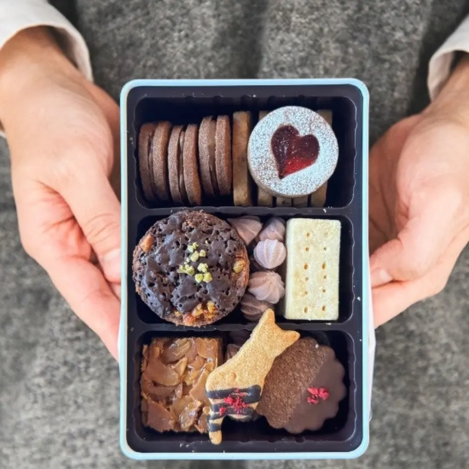 リッチショコラクッキー缶_1