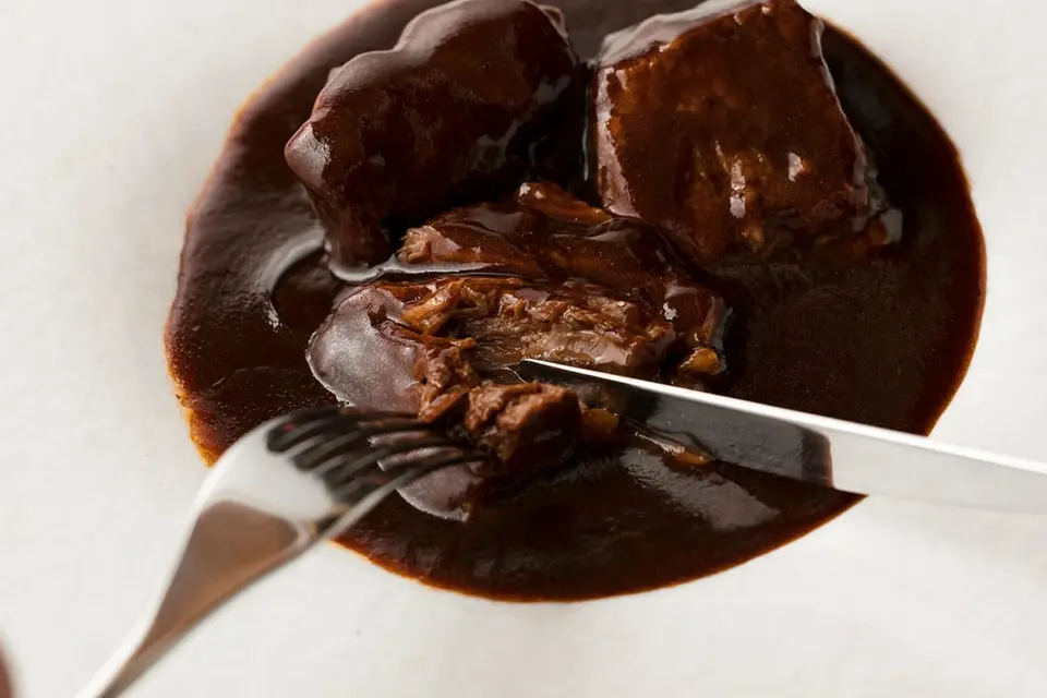 黒毛和牛の赤ワイン煮とマッシュポテトのギフトセット(二人前)_1