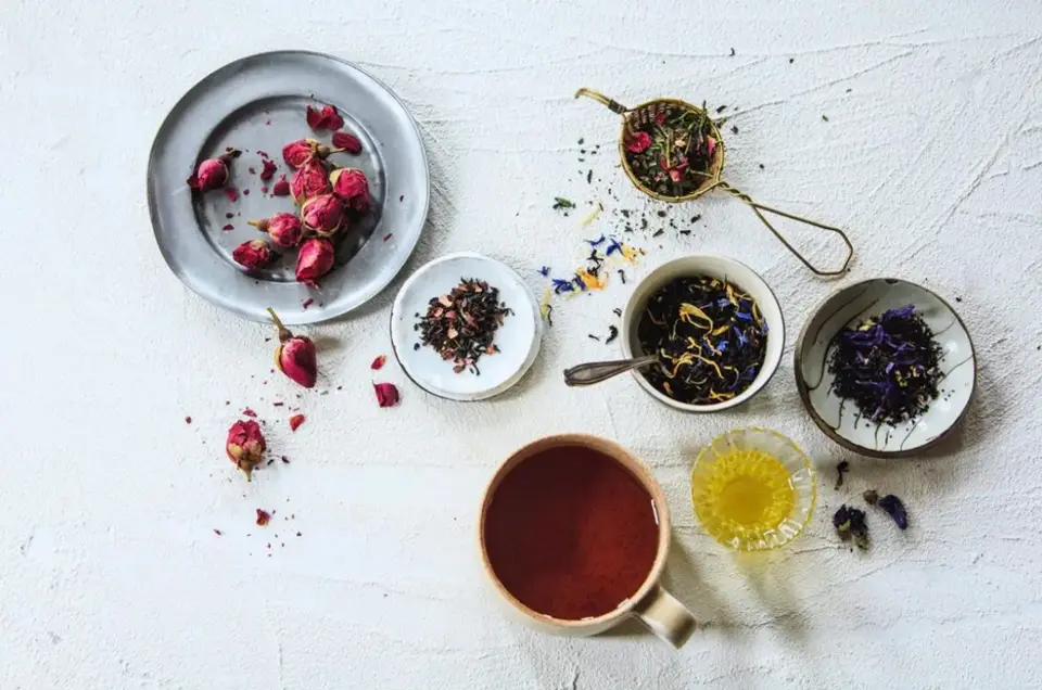 紅茶toroaTeaすっきり2缶ギフトBOX（ジンライム、マスカットライチ）_6