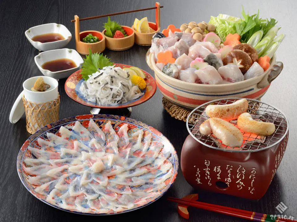 捌いてすぐ直送！幻の国産とらふぐ白子・料理セット_0