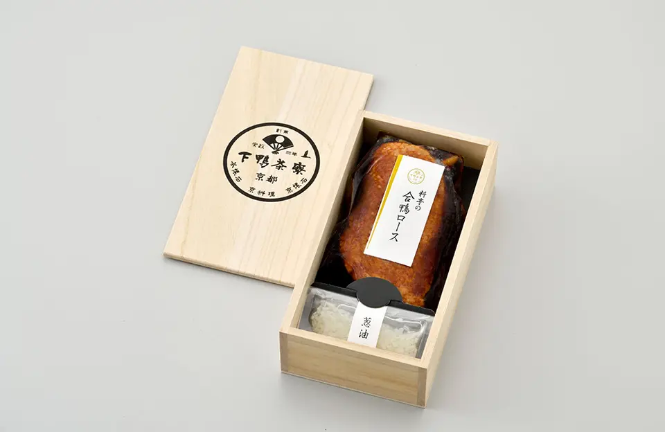 料亭の合鴨ロース(木箱)_3