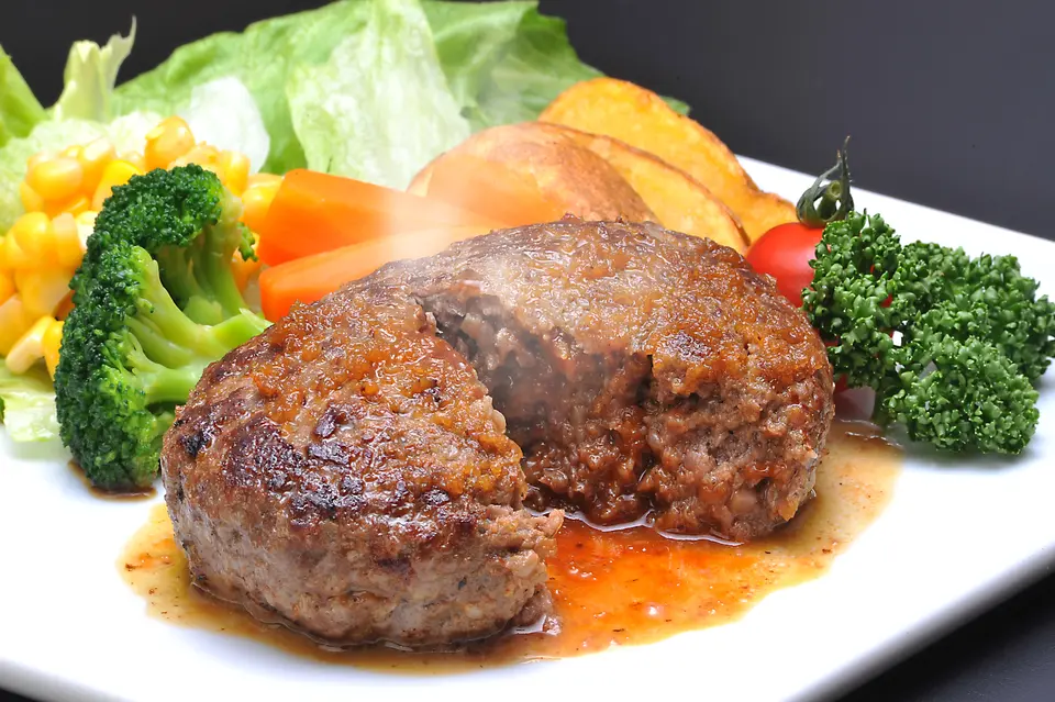 松阪牛ハンバーグ4個セット_0