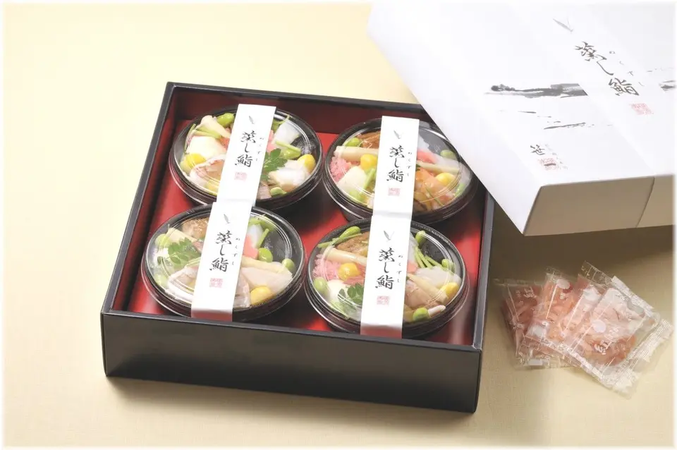 蒸し鮨（ぬくずし） 4個入り_0