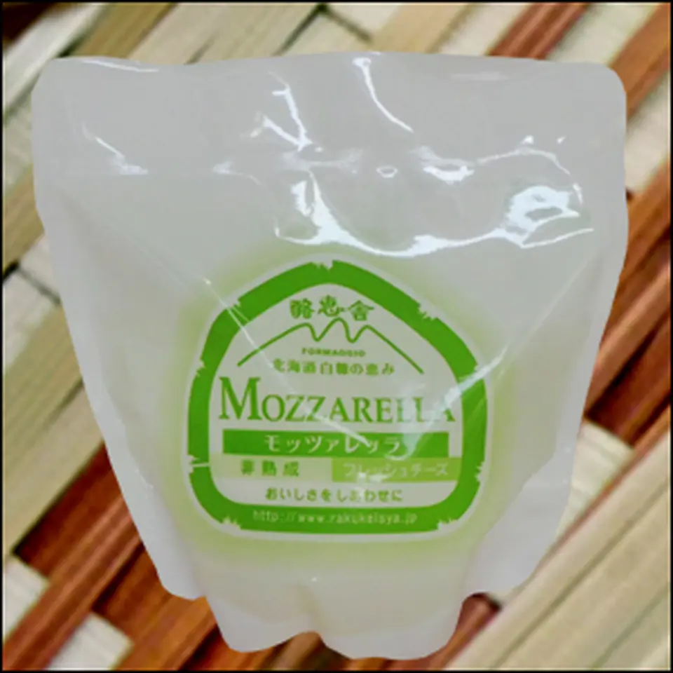 モッツァレッラ 140g_0