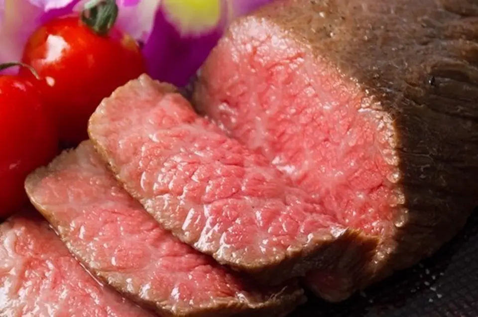 特撰黒毛和牛希少部位（シンシン）極撰ローストビーフ　300g_0